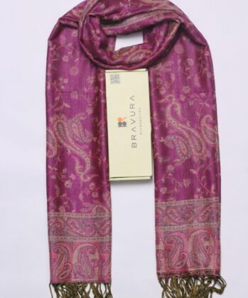 Soft elegant luxury paisley scarf jacquard