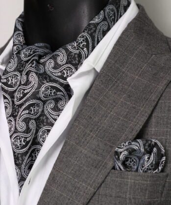 Black Ascot Paisley with Hanky