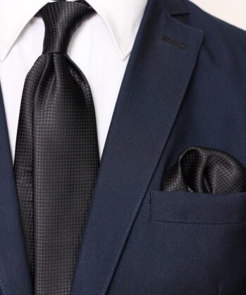 Plain Jaquard Neck Tie With Hanky