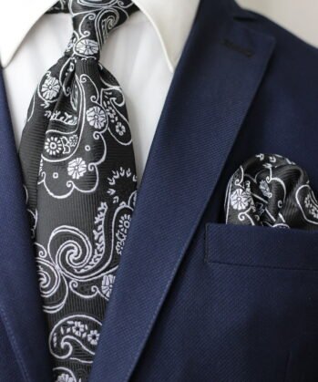 Paisley Jaquard Neck Tie With Hanky