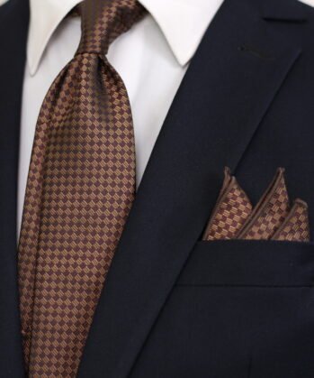 Dotted Jaquard Neck Tie With Hanky