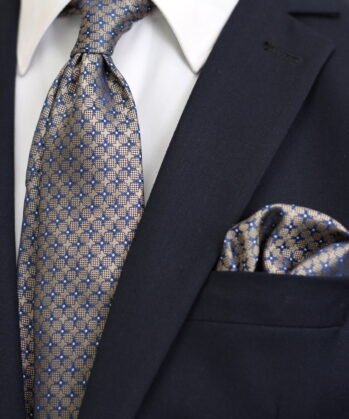 Dotted Jaquard Neck Tie With Hanky