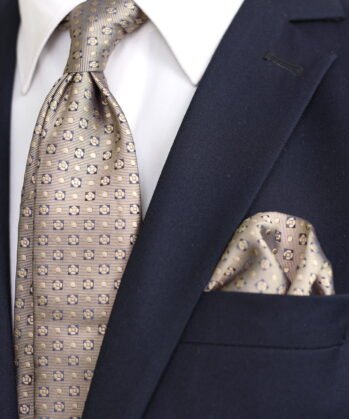 Dotted Jaquard Neck Tie With Hanky