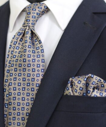 Dotted Jaquard Neck Tie With Hanky