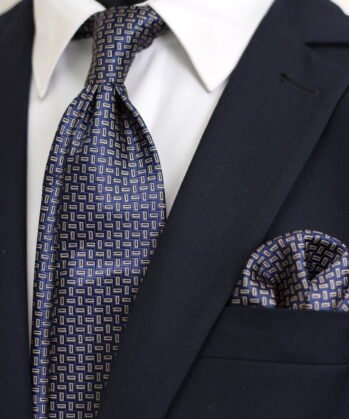 Scattered Jaquard Neck Tie With Hanky